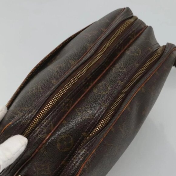 LOUIS VUITTON Monogram Reporter PM Shoulder Bag - Picture 11 of 16